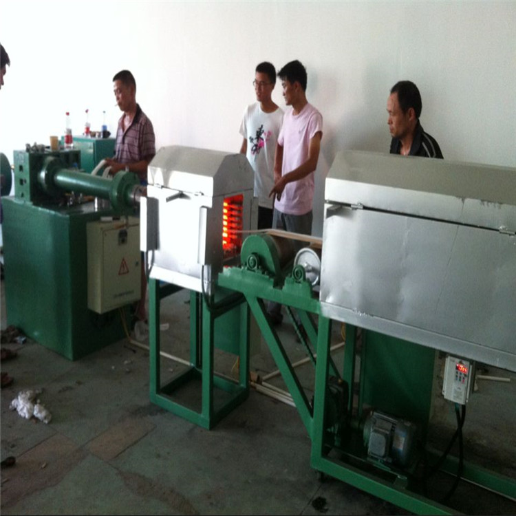 硅膠擠出機15 (8).jpg