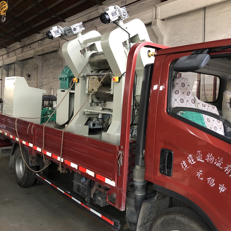 12寸壓延機調(diào)試8.jpg