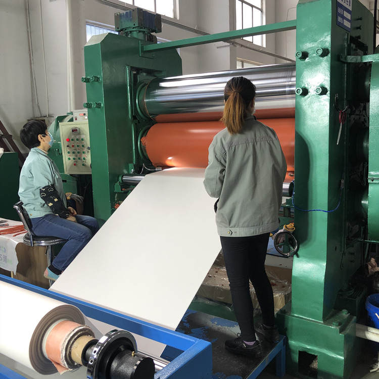 硅膠壓延機(jī)IMG_4203_副本_副本.jpg